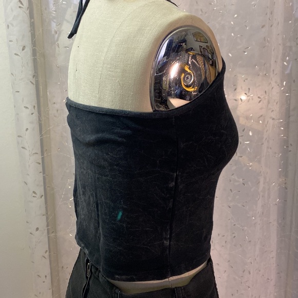 Halter Tie Top - Picture 4 of 5